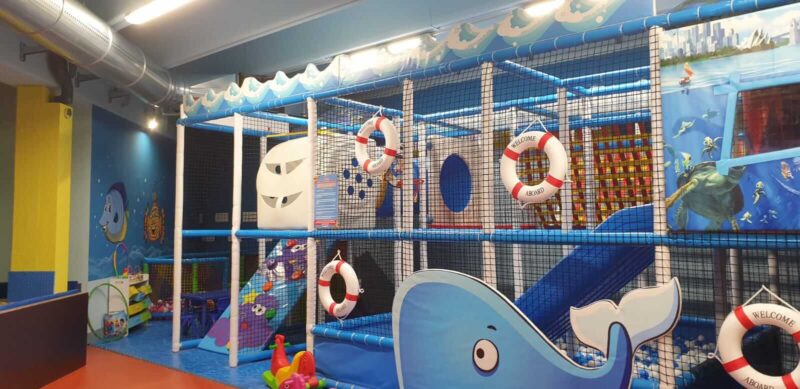 great whale giochi playground